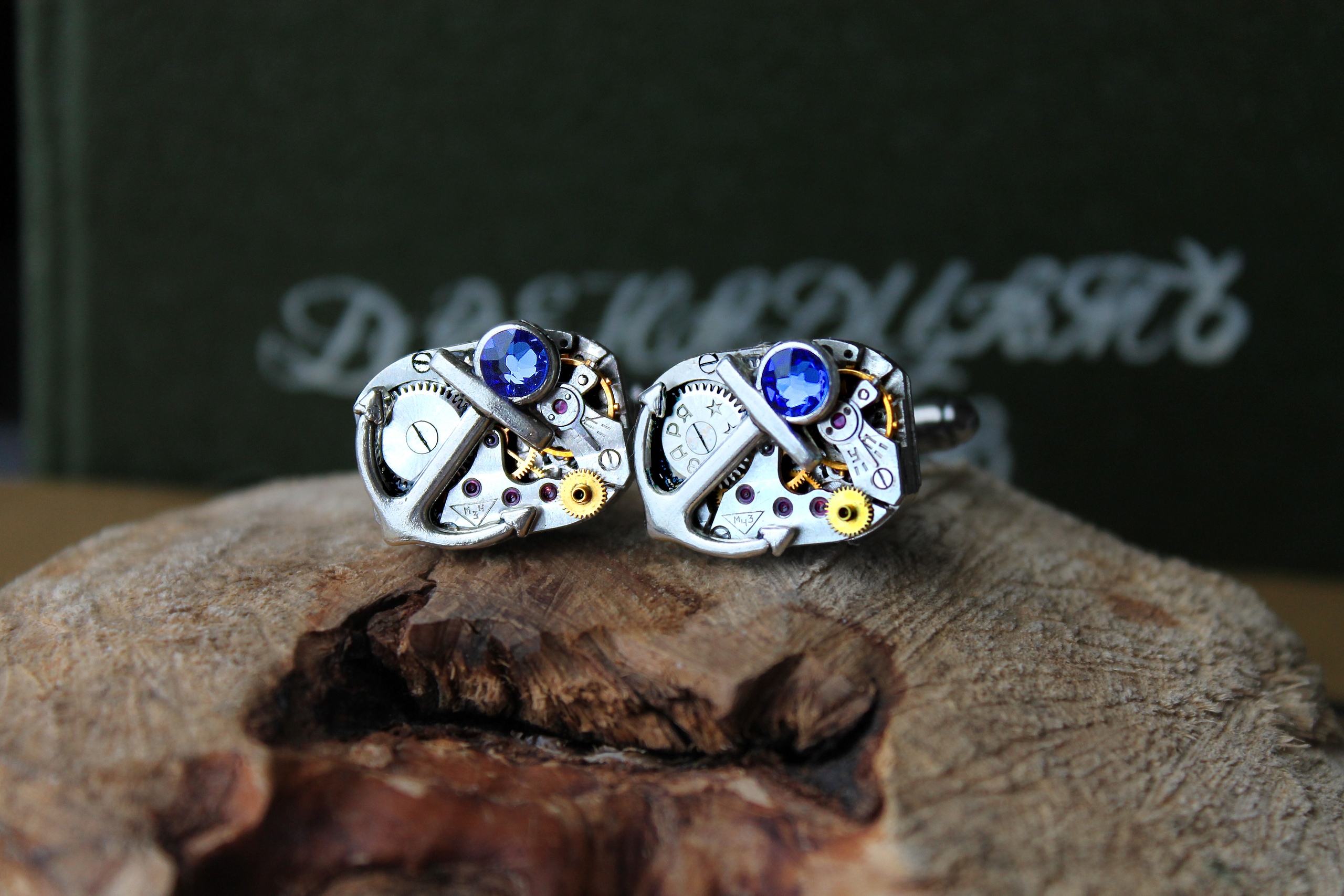 Изображение 2 товара Винтажные Стимпанк Запонки "Frееdоm" со Сваровски