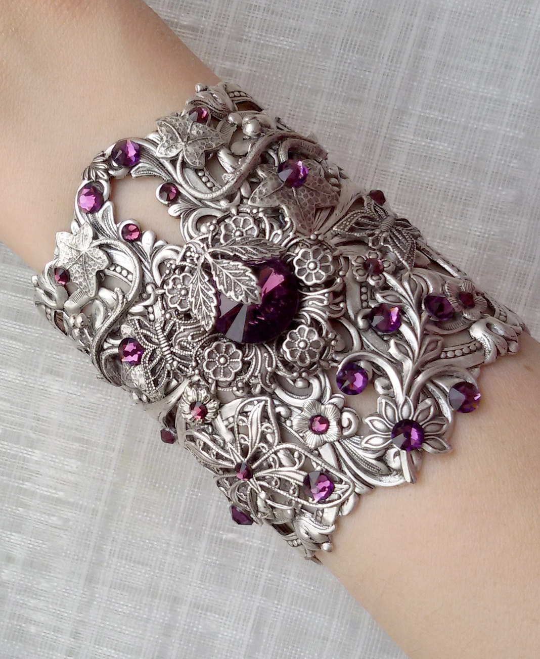 Дополнительное фото товара Винтажный Браслет с кристаллами Сваровски