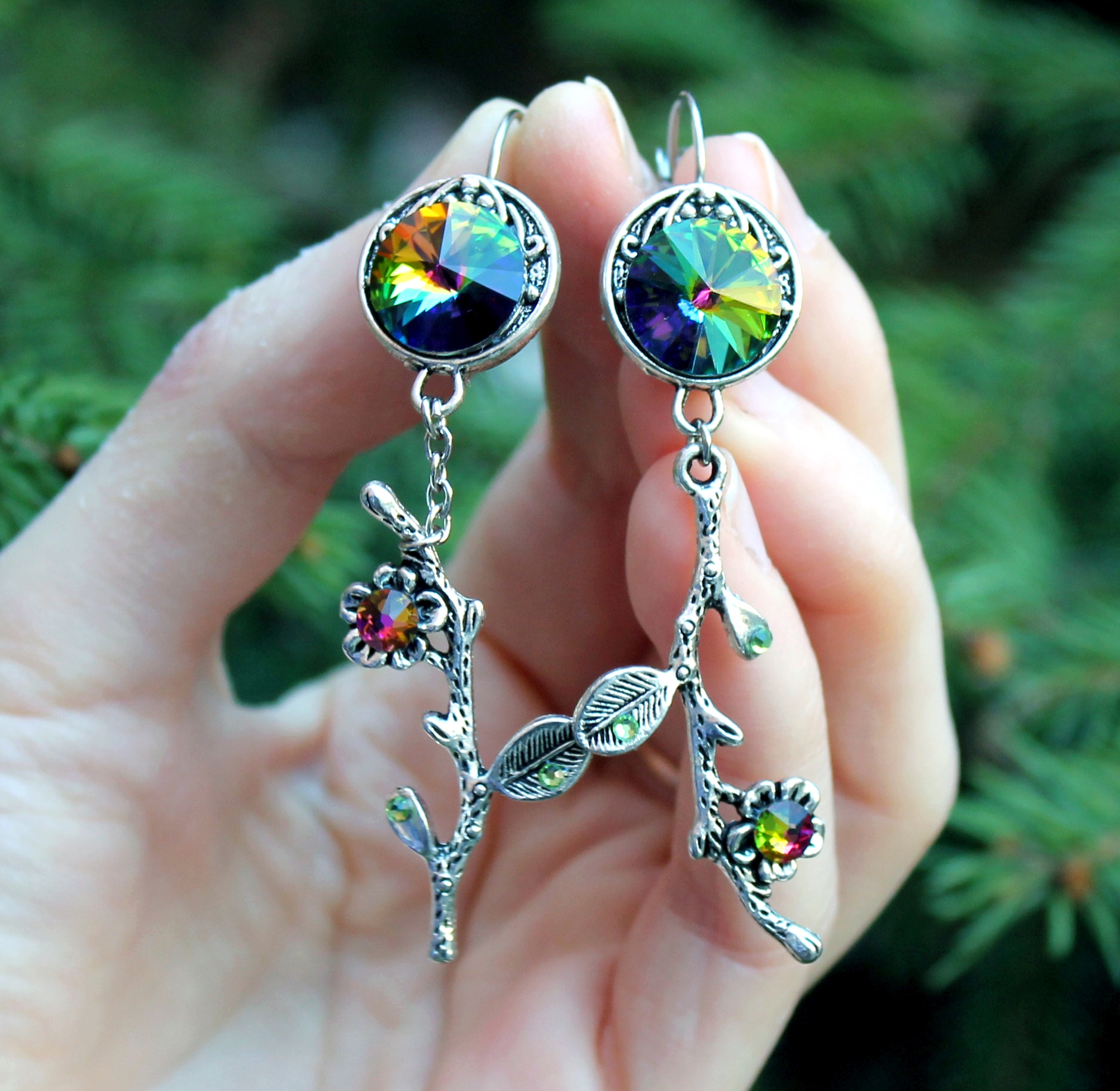 Изображение 2 товара Красивый Винтажный КомплектУкрашений с Кристалами Swаrоvski "Аленький цветочек"