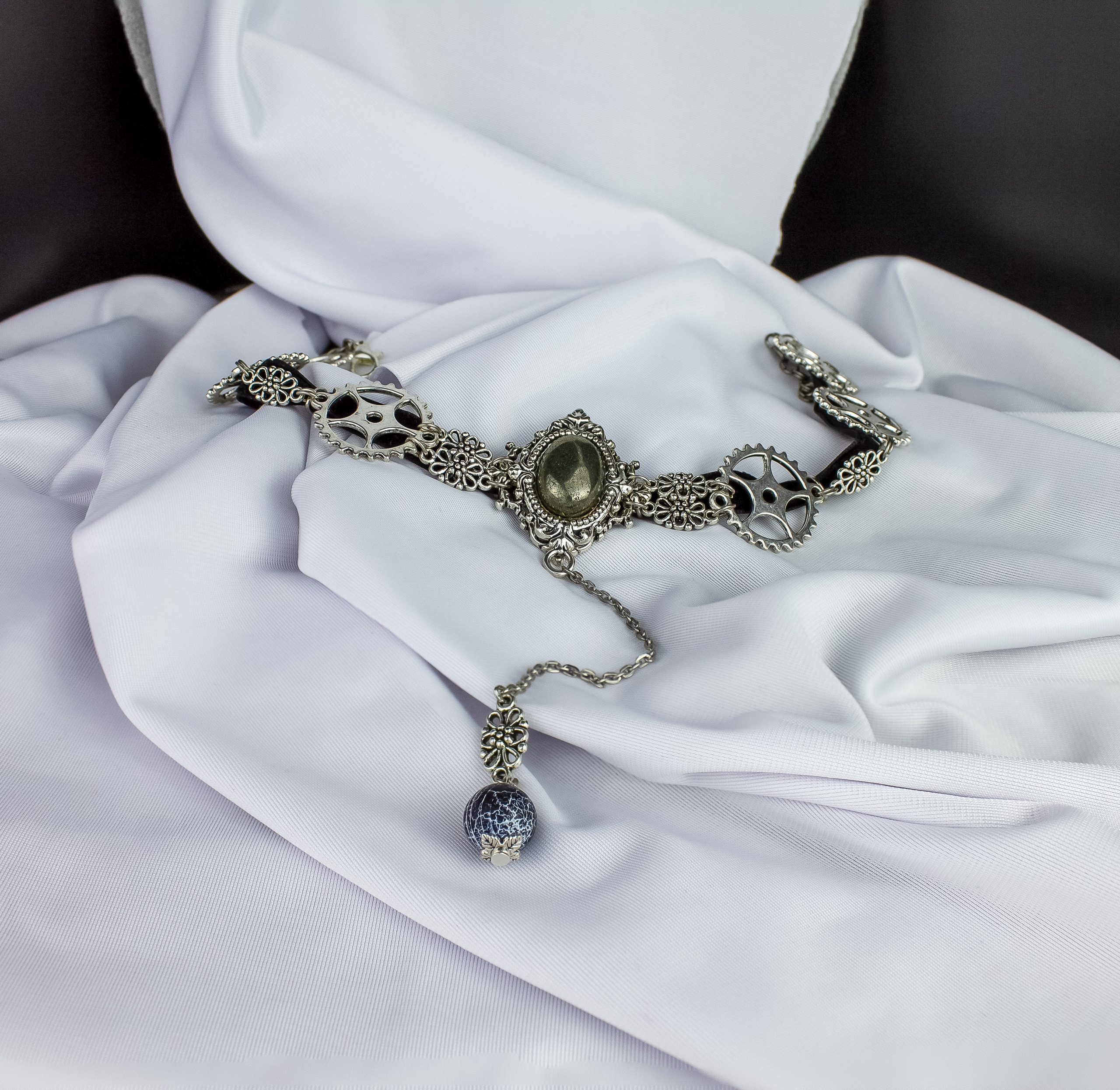 Дополнительное фото товара Винтажный Комплект Украшений "Шестеренки Удачи" с Пиритом и Агатом