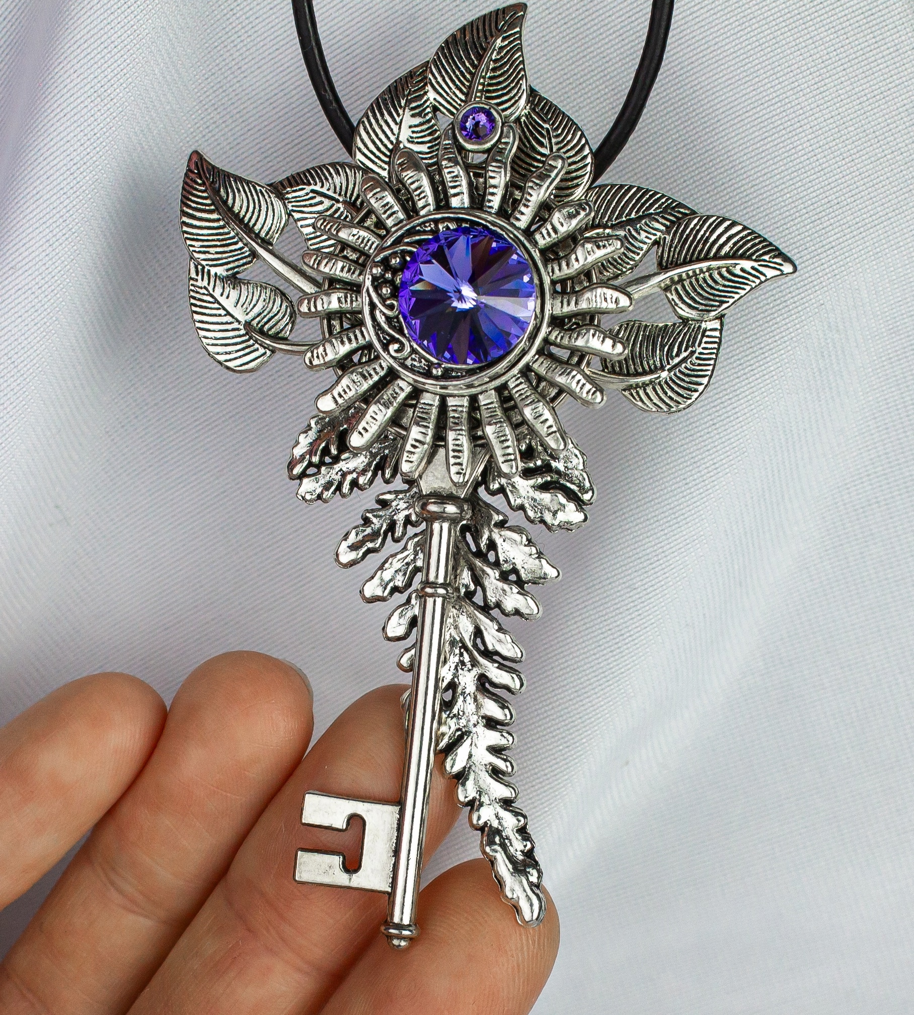 Изображение 2 товара Винтажная Подвеска - Ключик  "Магия" со Сваровски