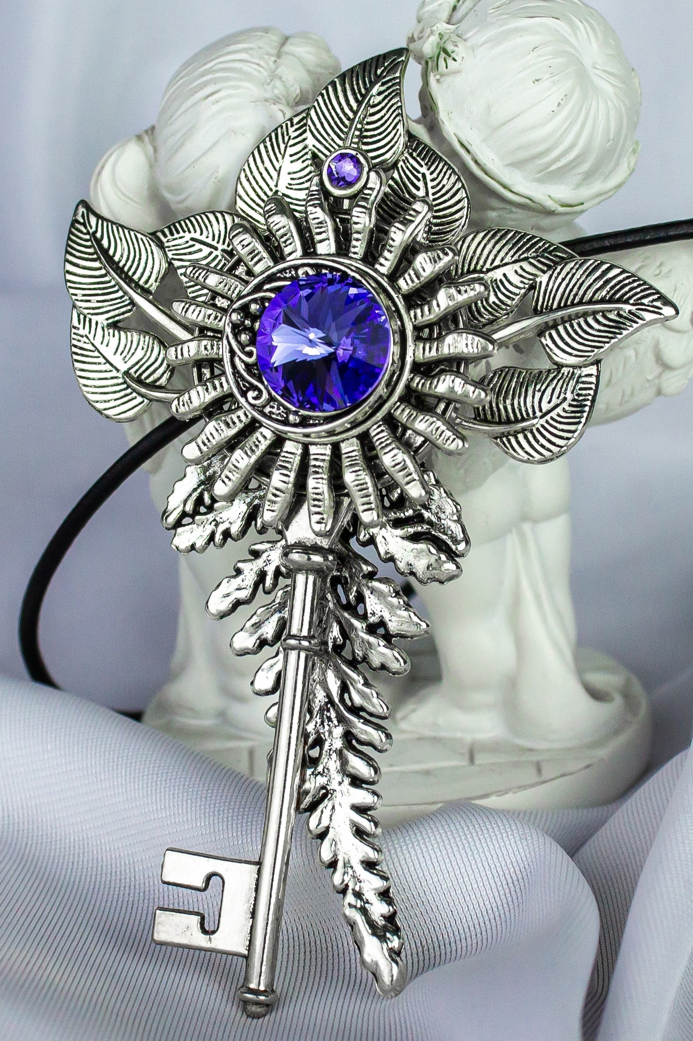 Изображение 4 товара Винтажная Подвеска - Ключик  "Магия" со Сваровски