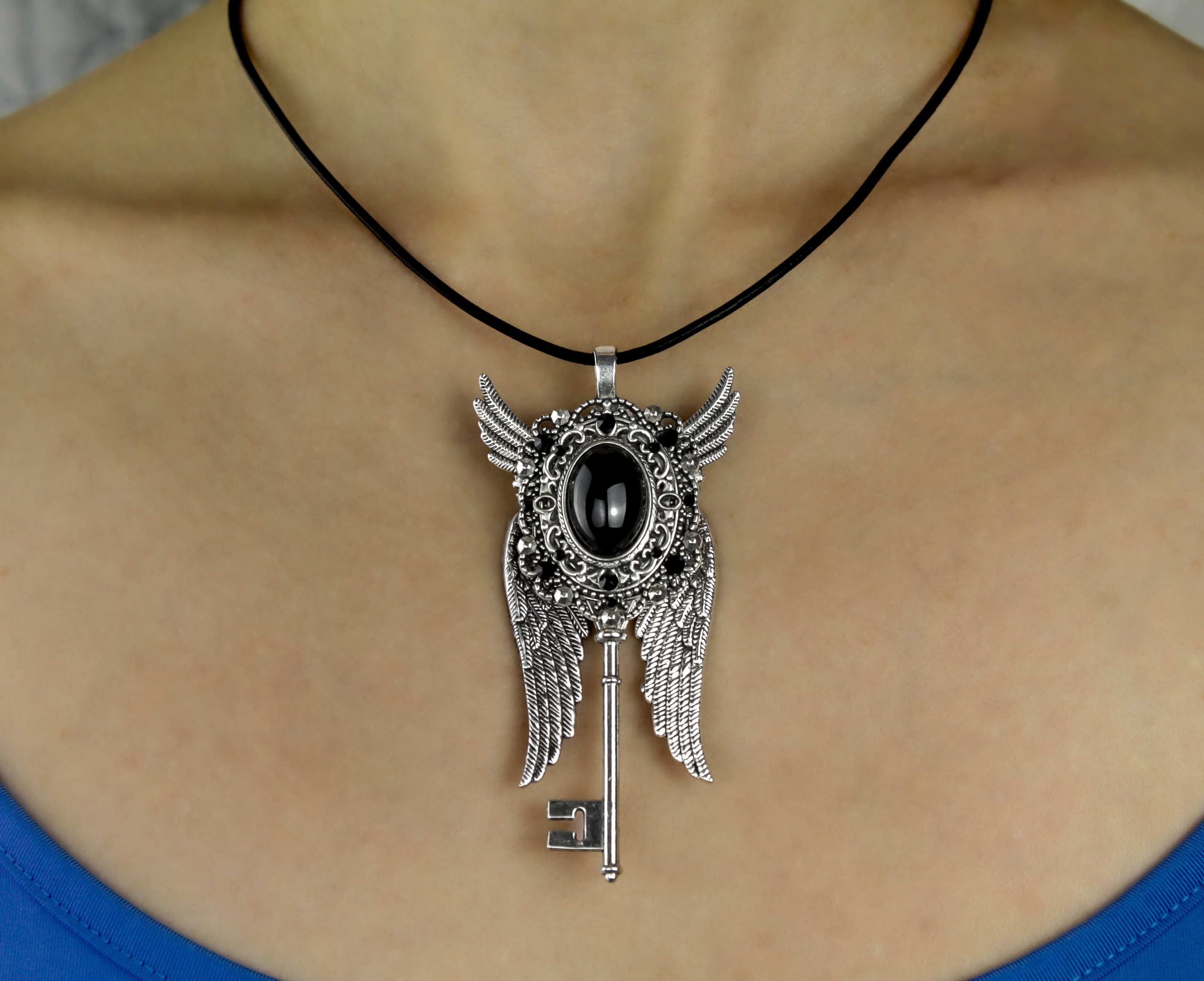 Дополнительное фото товара Винтажный Кулон - Ключик  с Обсидианом