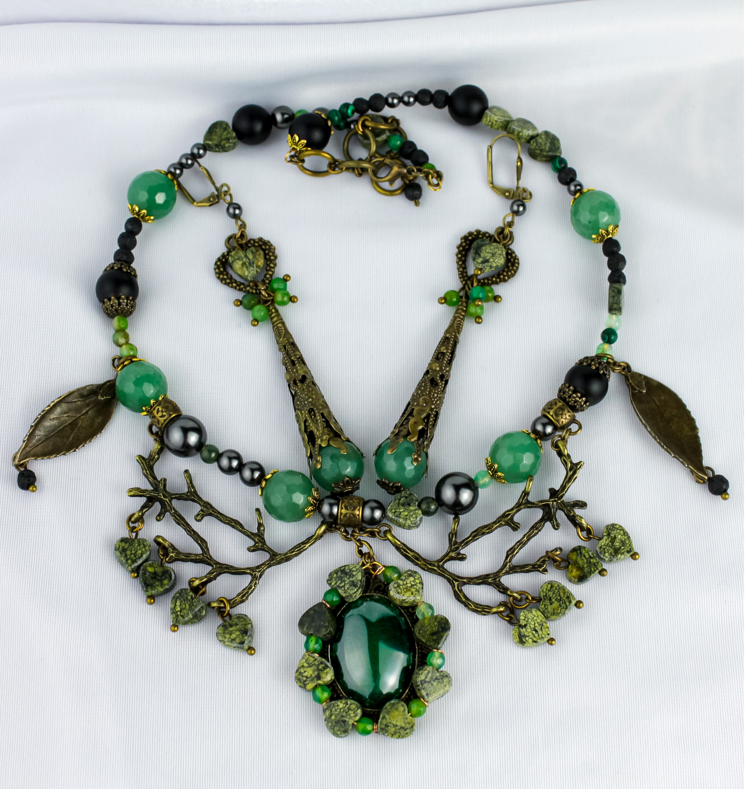 Комплект (колье и серьги) из натуральных камней: змеевик, авантюрин, а - фото товара