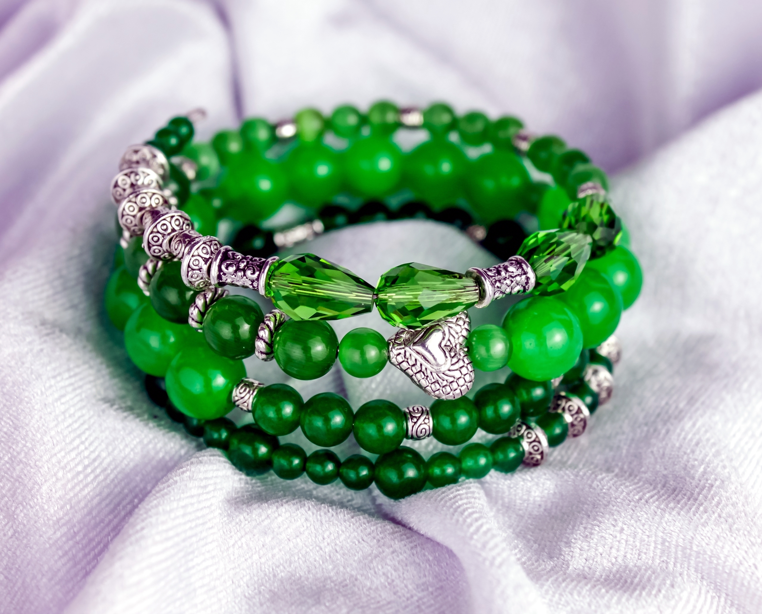 Комплект «Изумрудная Нимфа»: браслет и серьги из жадеита, кошачьего гл - фото товара