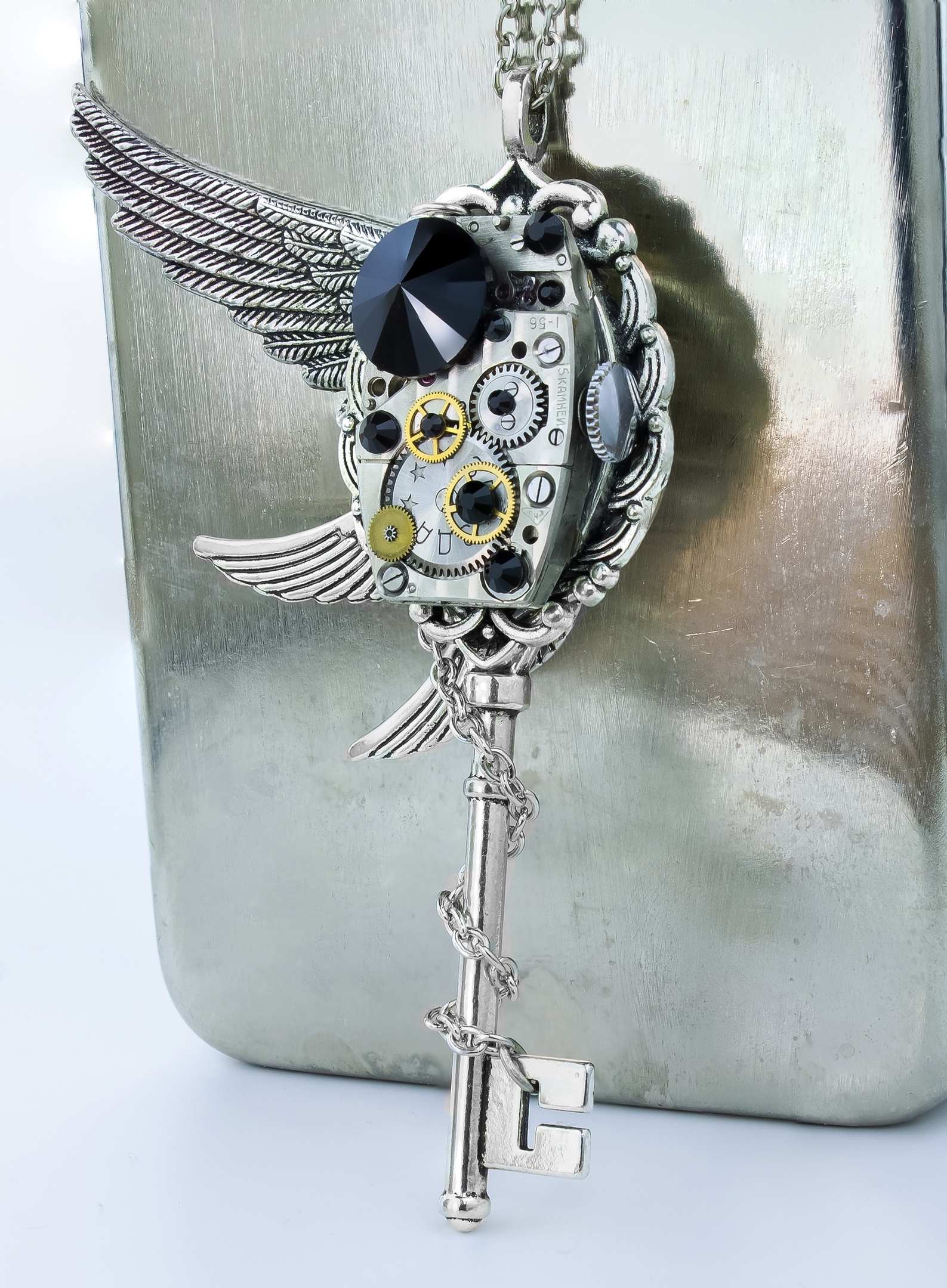 Изображение 2 товара Стимпанк Кулон - Ключ  "Готический Роман" со Swаrоvski и Винтажным Механизмом