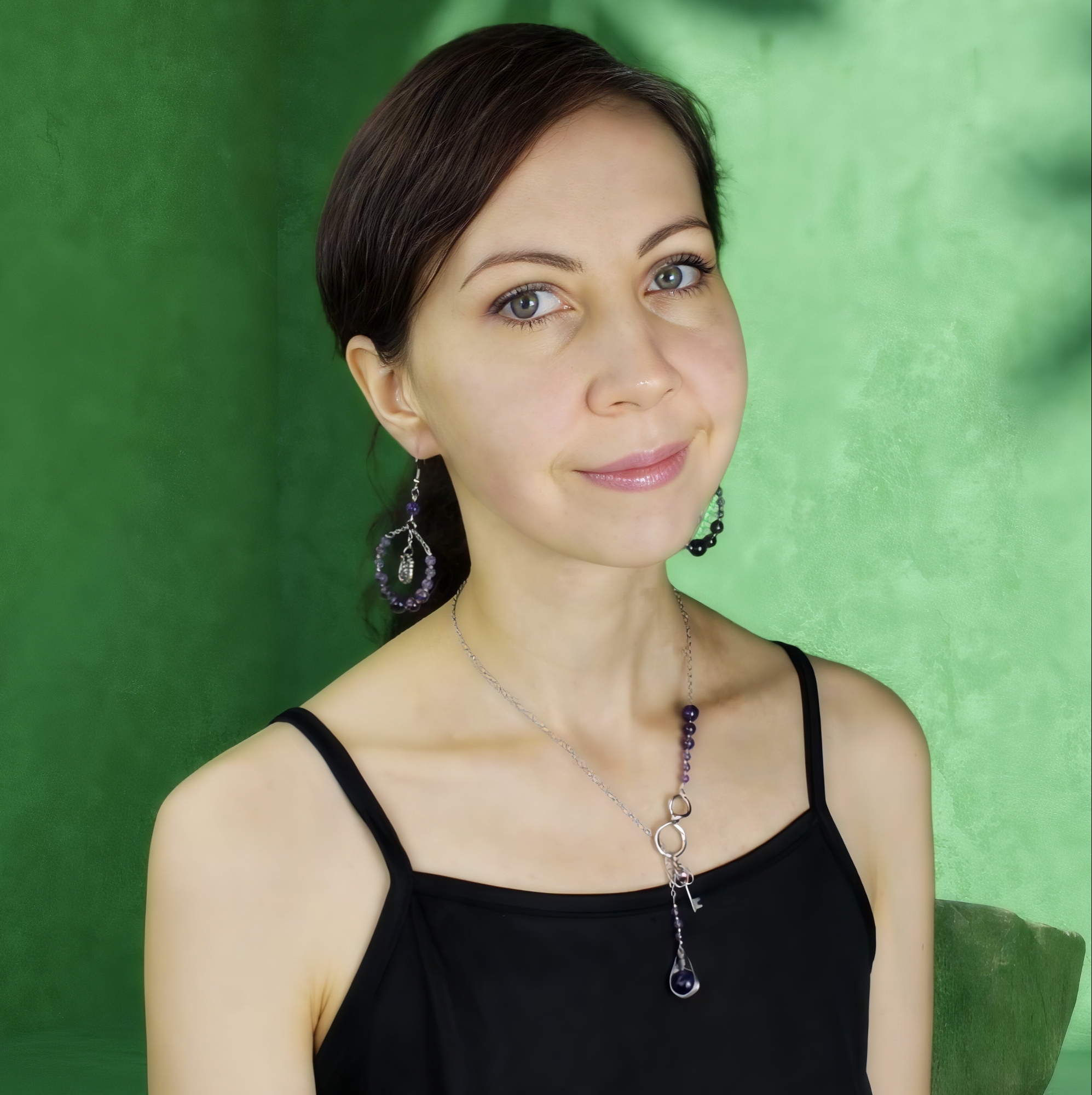 Изображение 2 товара Комплект Украшений (серьги и колье) с Натуральным Аметистом