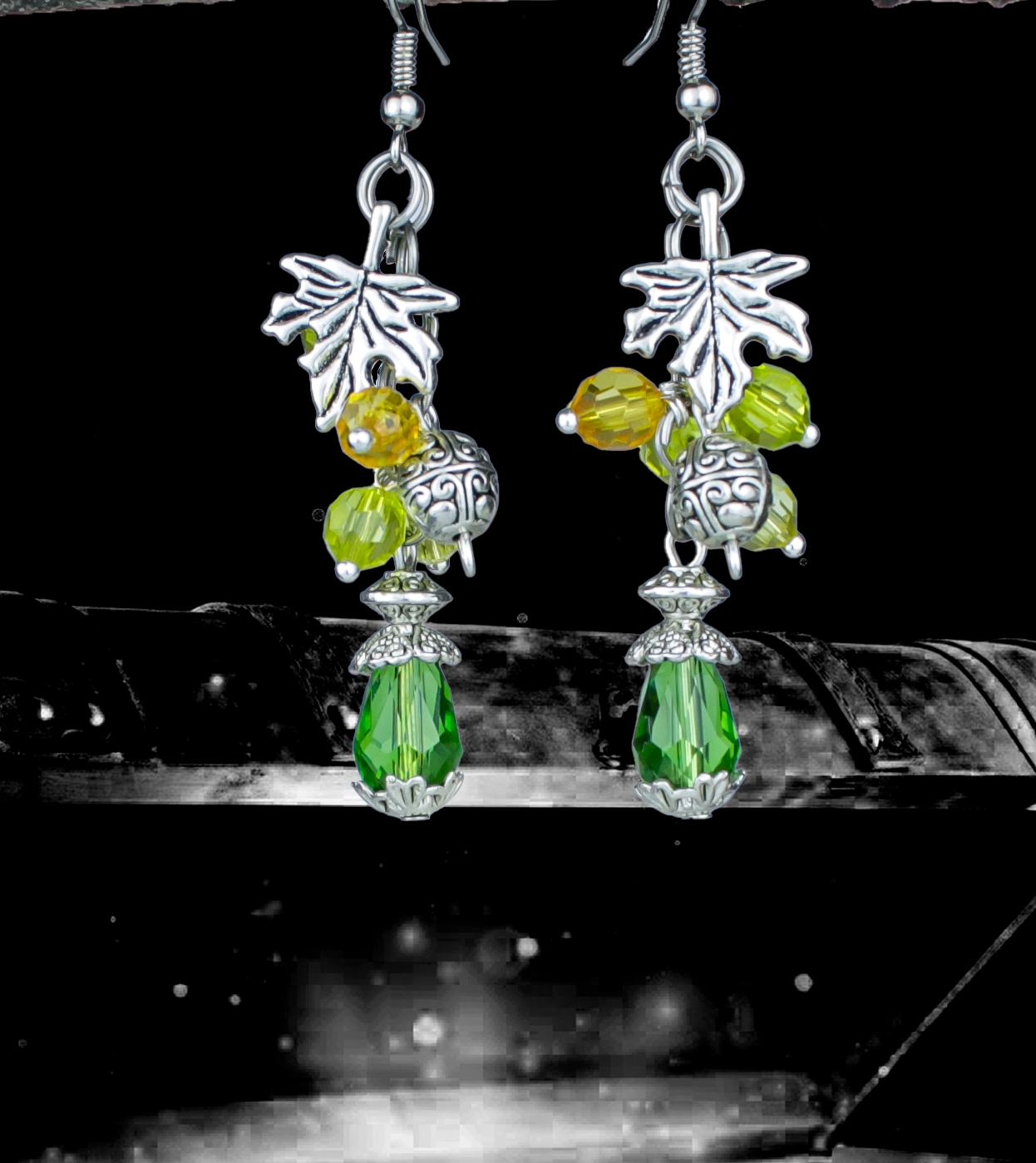 Изображение 3 товара Винтажный Комплект Украшений со Сваровски "Уютный Вечер"