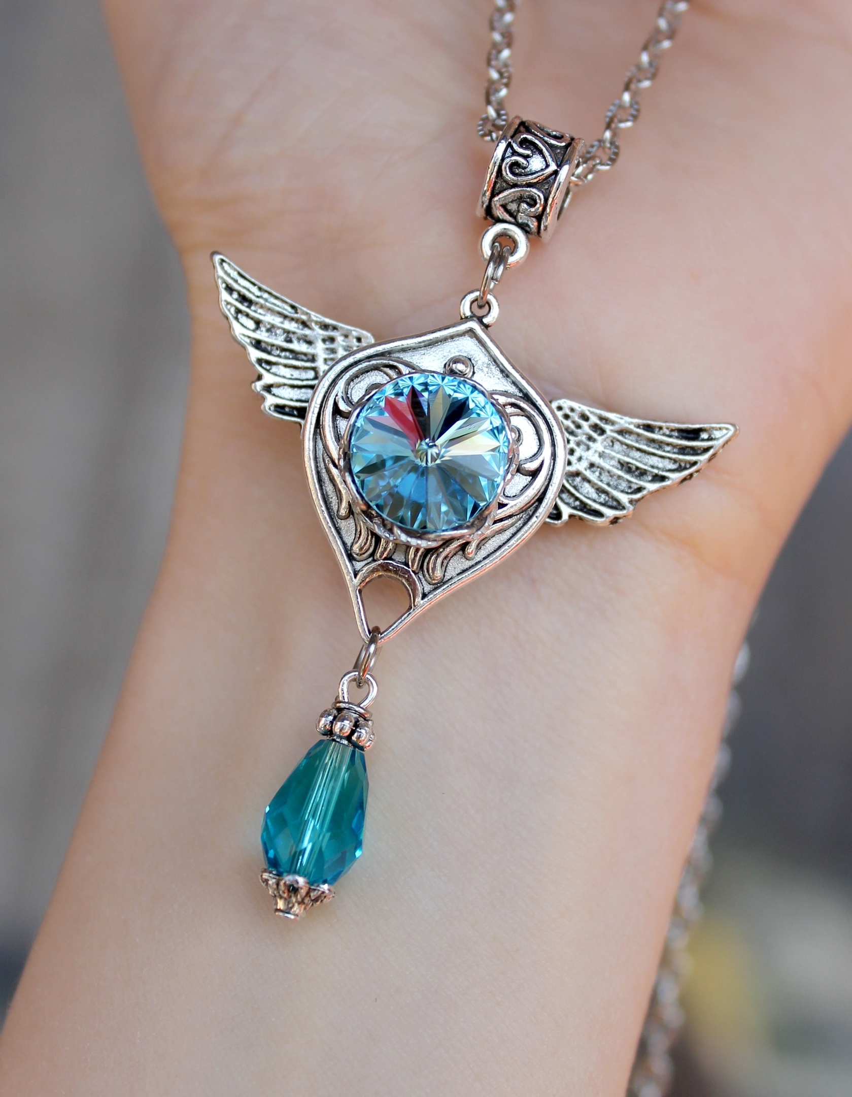 Изображение 2 товара Красивый Винтажный Комплект "Небо" со Сваровски