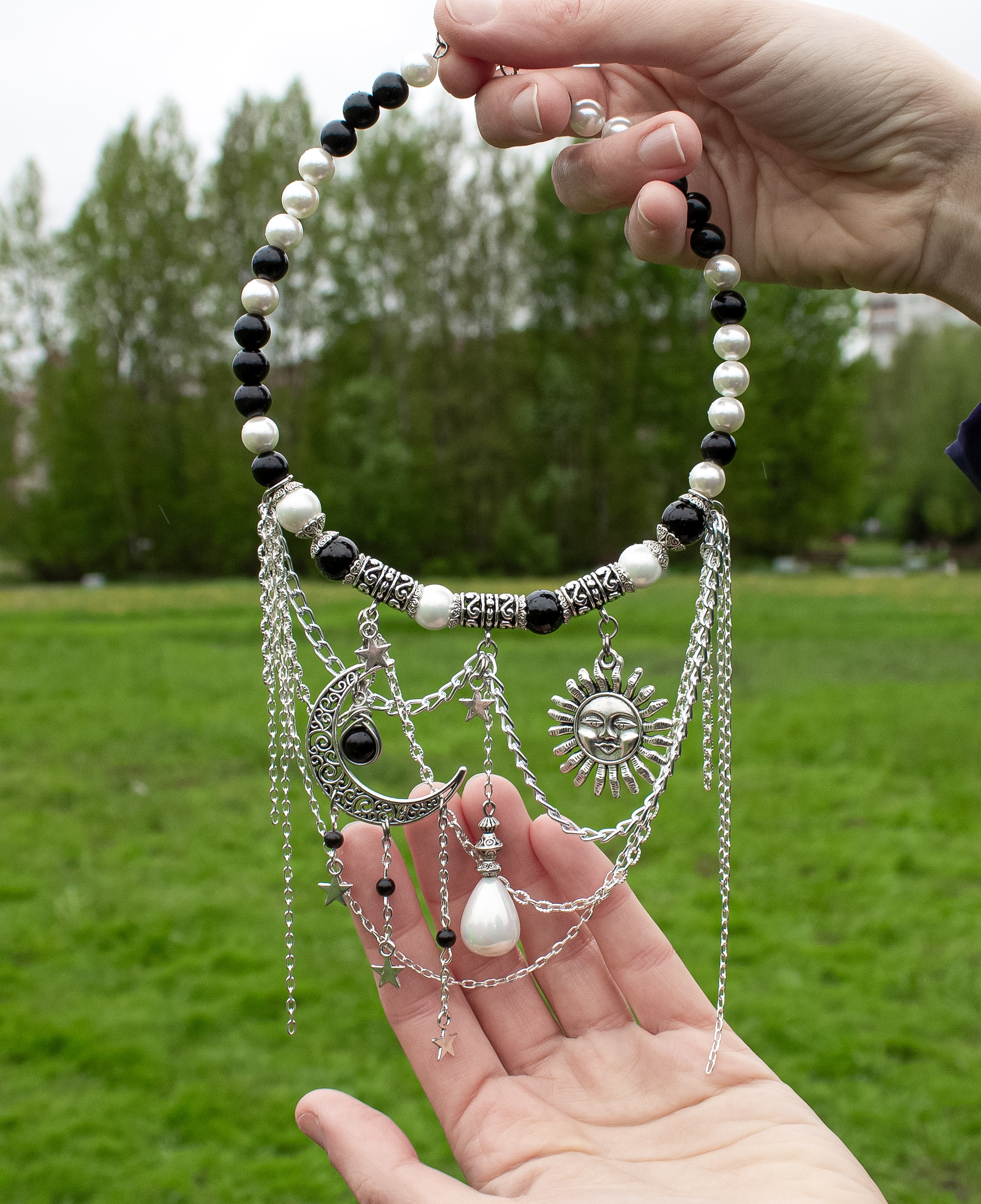 Дополнительное фото товара Колье с подвесками, цепочками, Жемчугом и Обсидианом