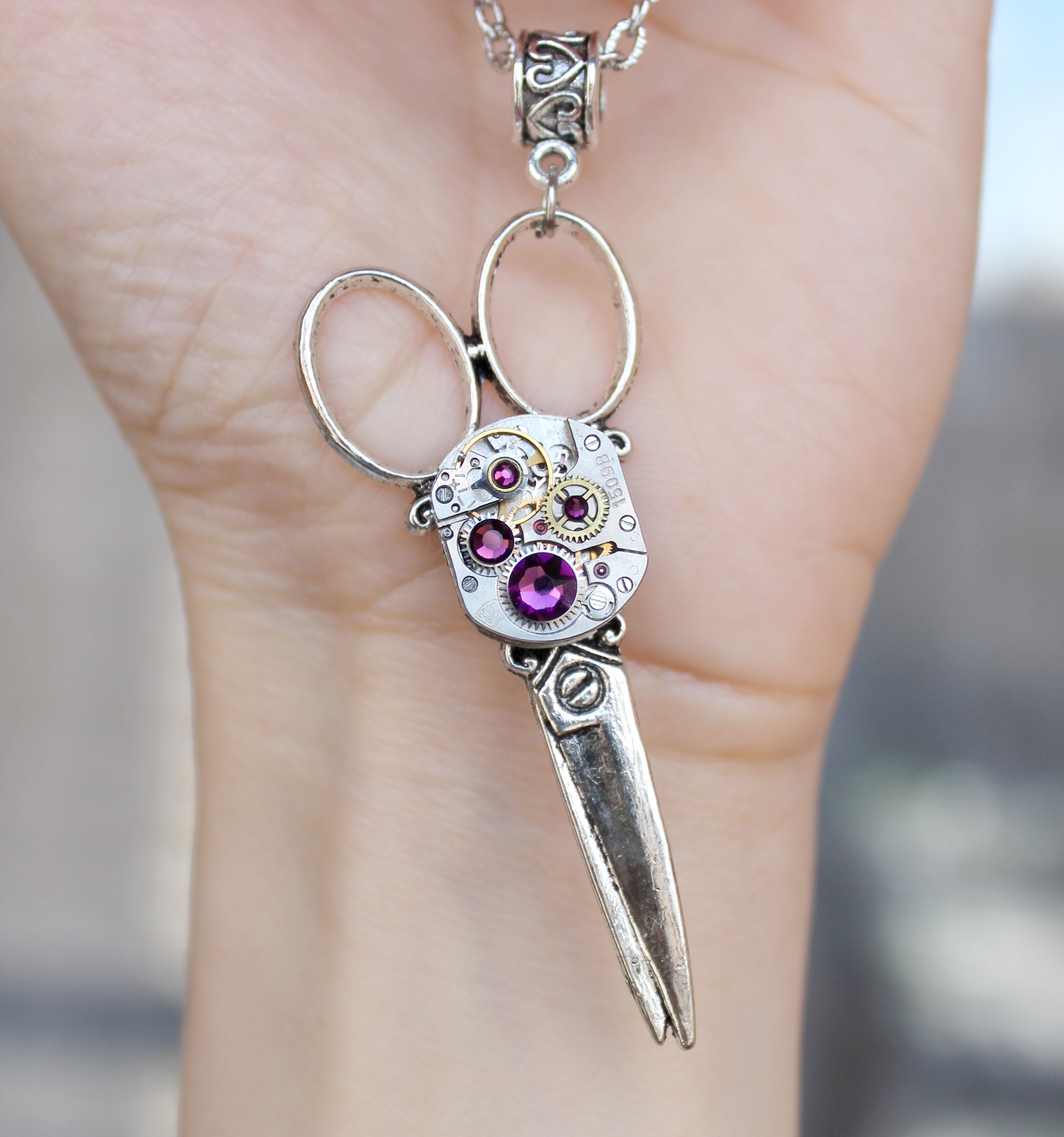 Дополнительное фото товара Стимпанк кулон со Свароски "Стилист"