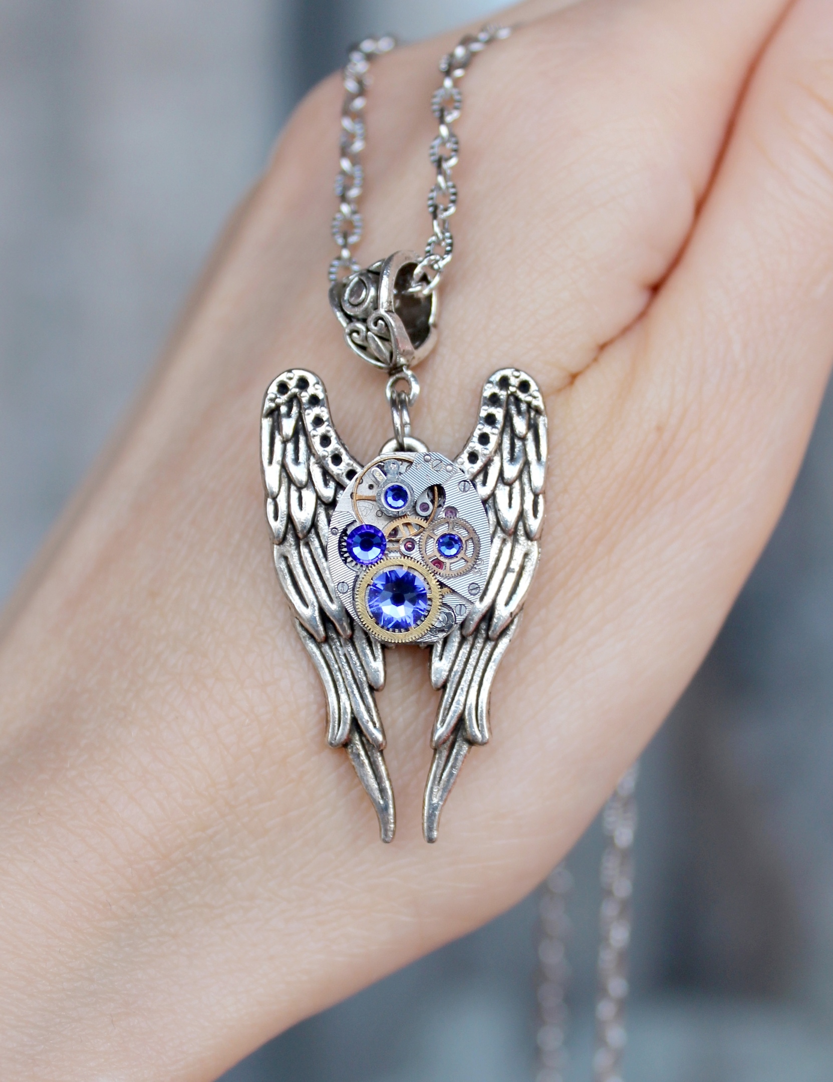 Вимнтажный Стимпанк Кулон со Swаrоvski и Винтажным Часовым Механизмом  - фото товара