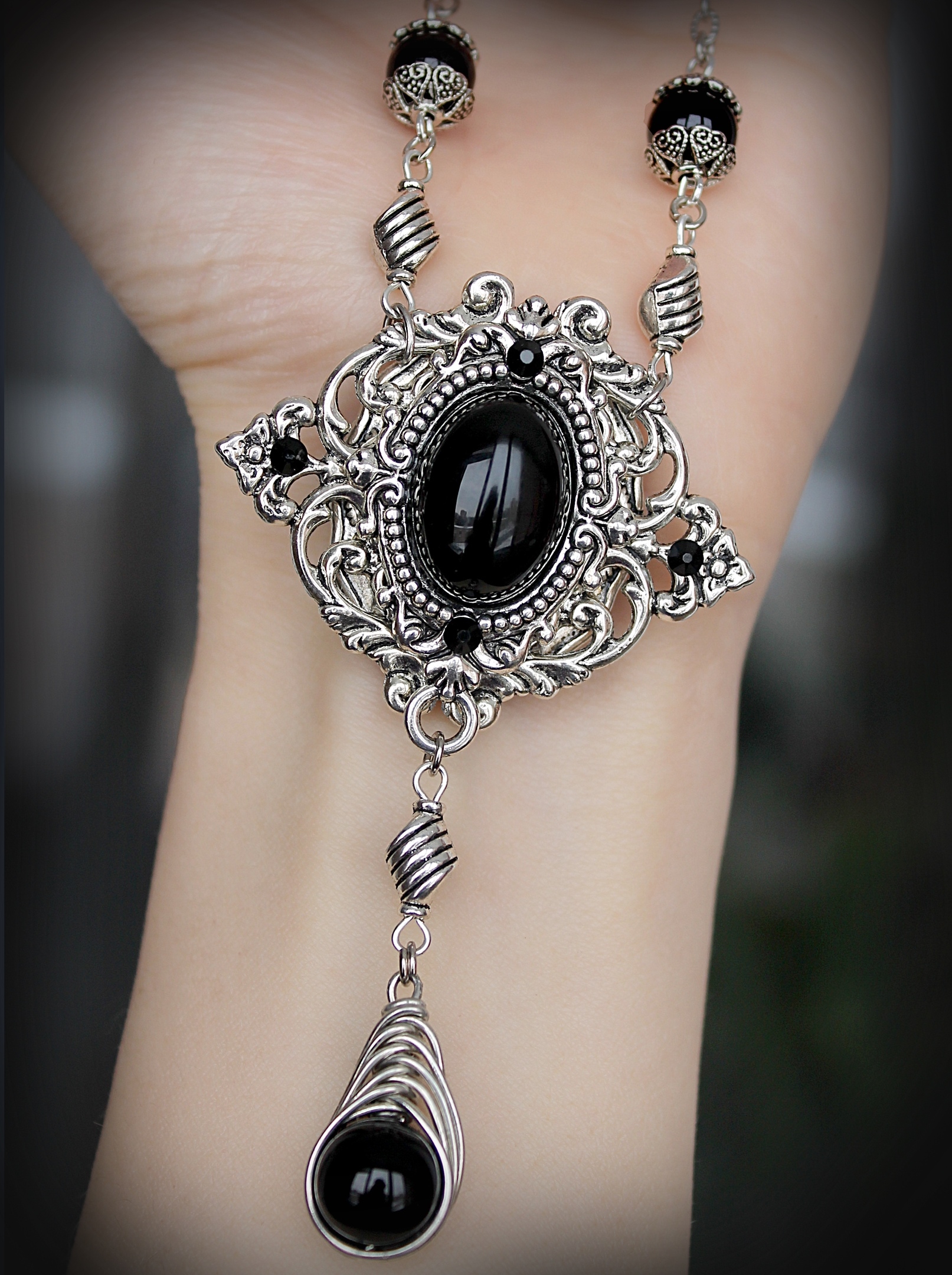 Изображение 2 товара Шикарное Винтажное Колье с Натуральным Обсидианом