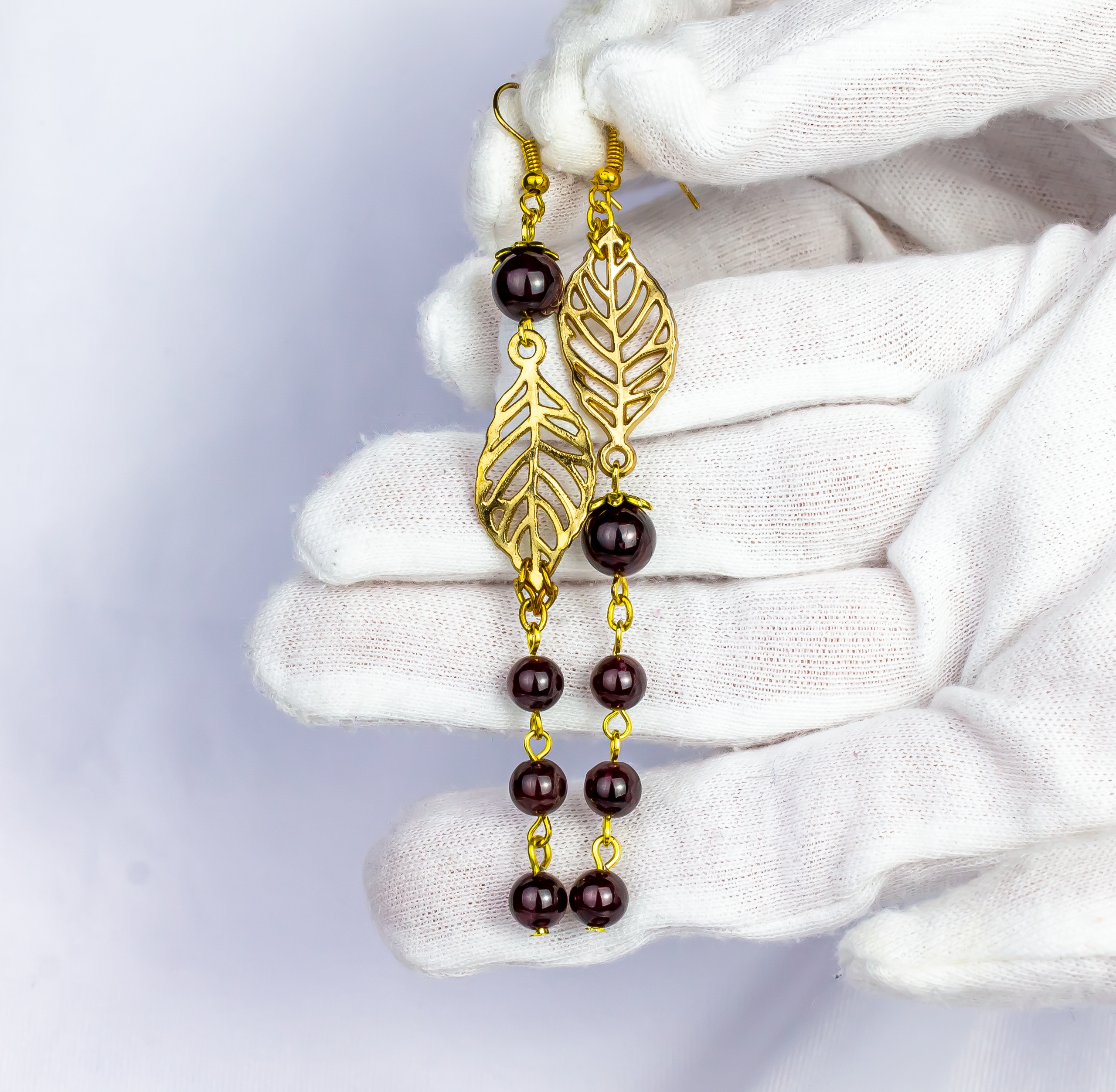 Изображение 3 товара Золотые серьги с натуральным гранатом «Для Тебя»