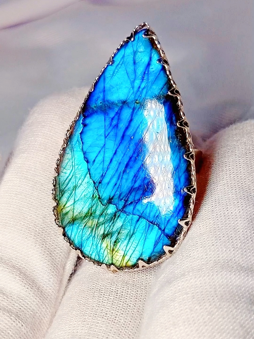 Изображение 3 товара Кольцо «Тайная Лагуна» с Натуральным Редким Крупным Лабрадором