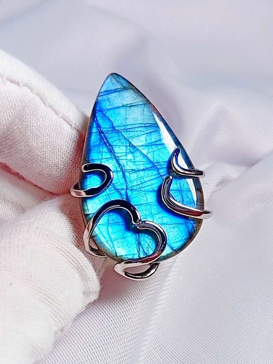 Изображение 2 товара Кольцо с Натуральным Редким Лабрадором "Море Любви"