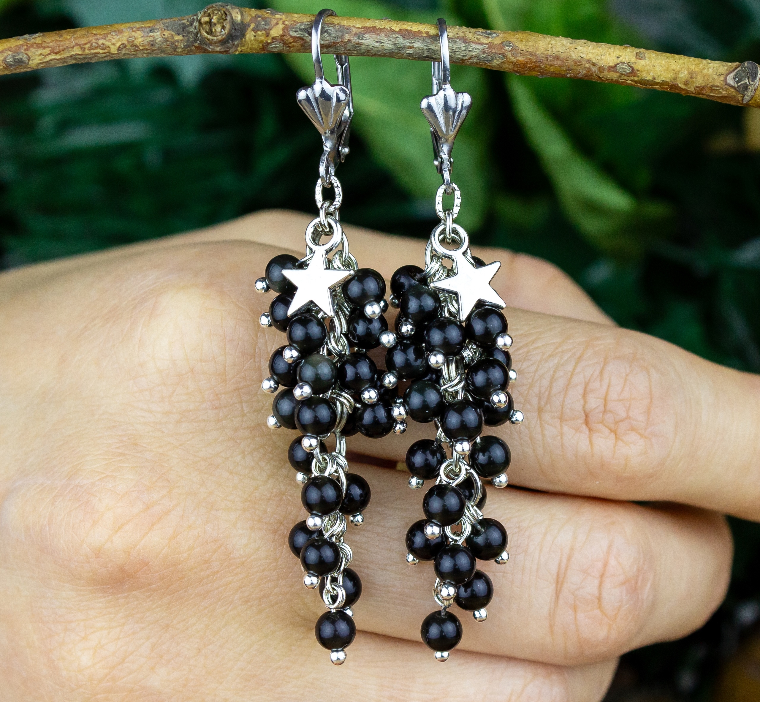 Чудесные серьги-грозди с обсидианом и звёздами «Ночное Небо»