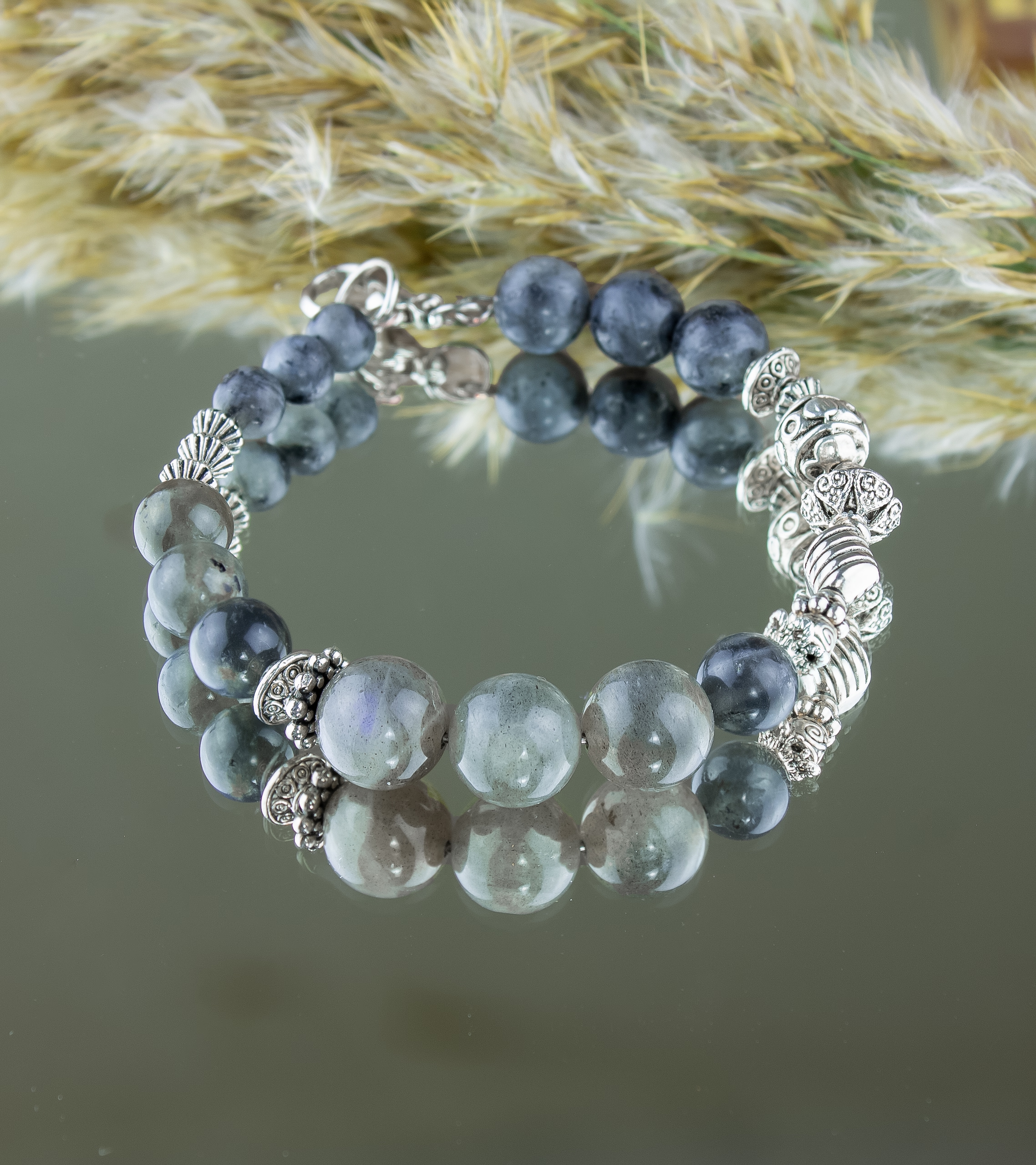 Браслет с лабрадоритом