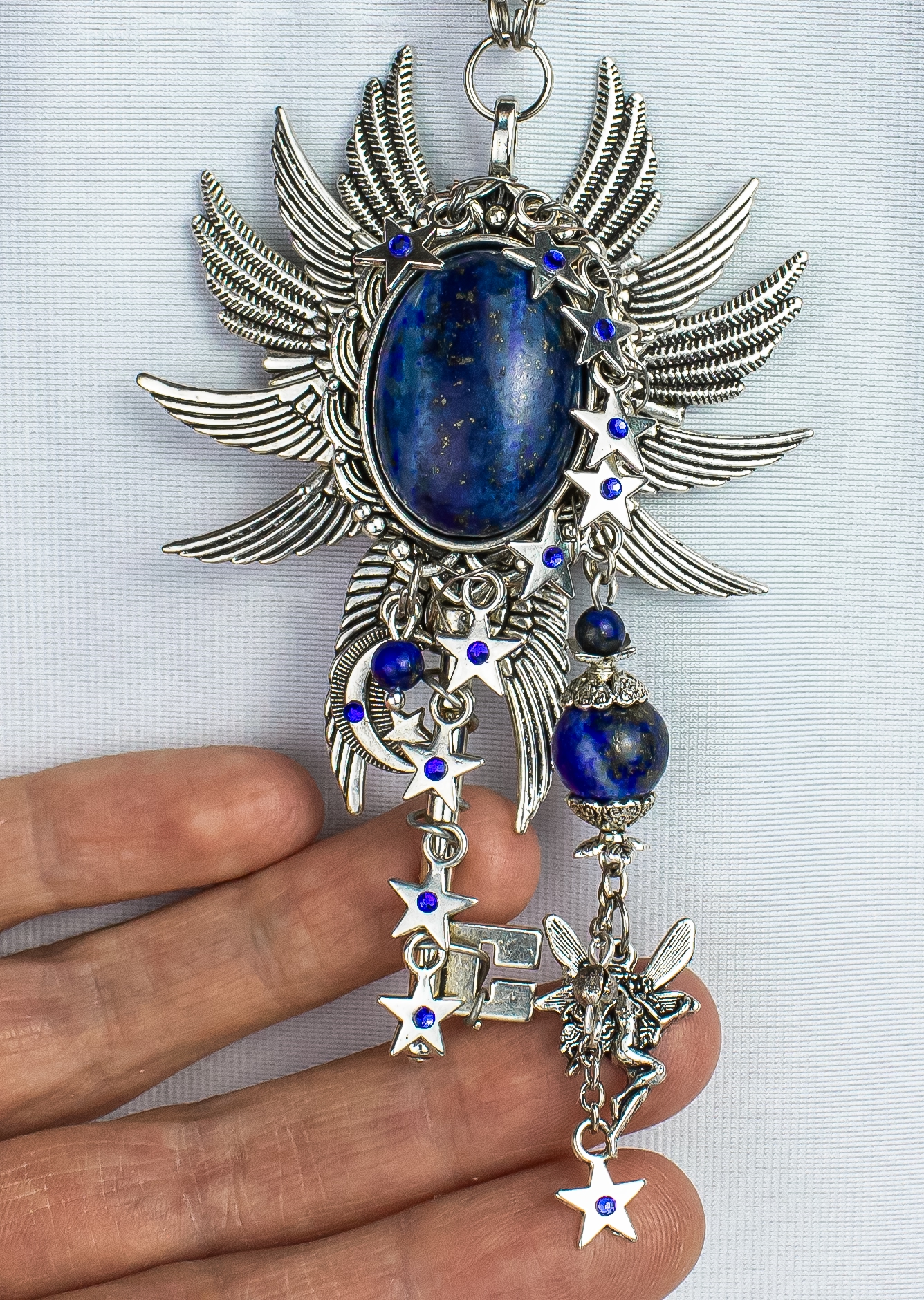 Ключ амулет 12-крылый с лазуритом