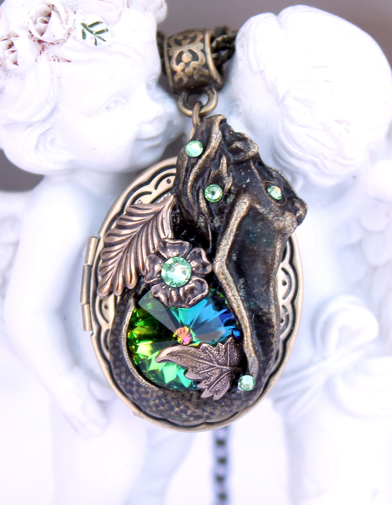 Винтажный открывающийся медальон «Русалка»