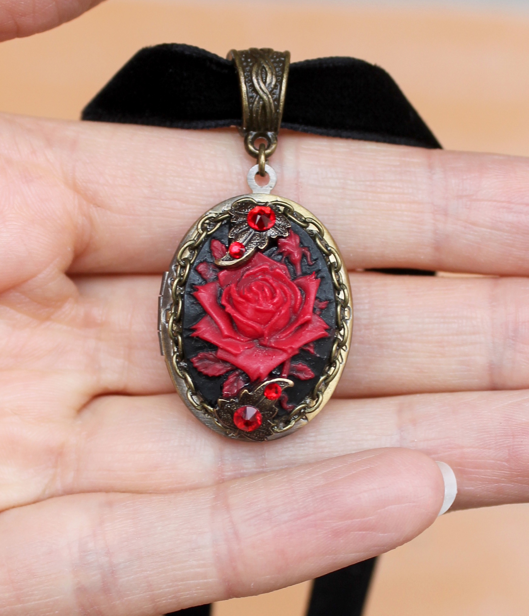 Чокер Секрет камея роза