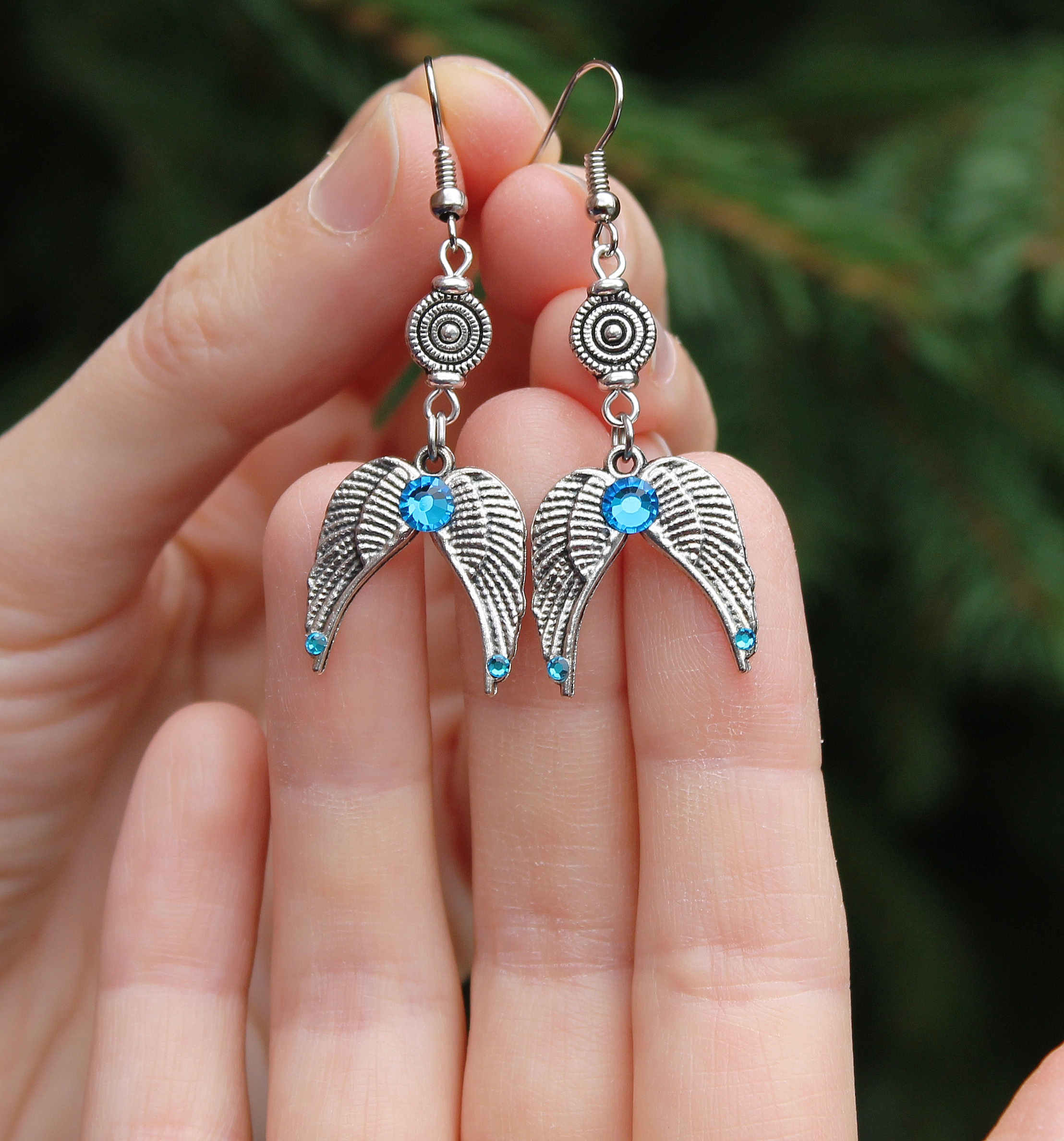 Чудесные синие серьги с кристаллами Swarovski «Крылья»