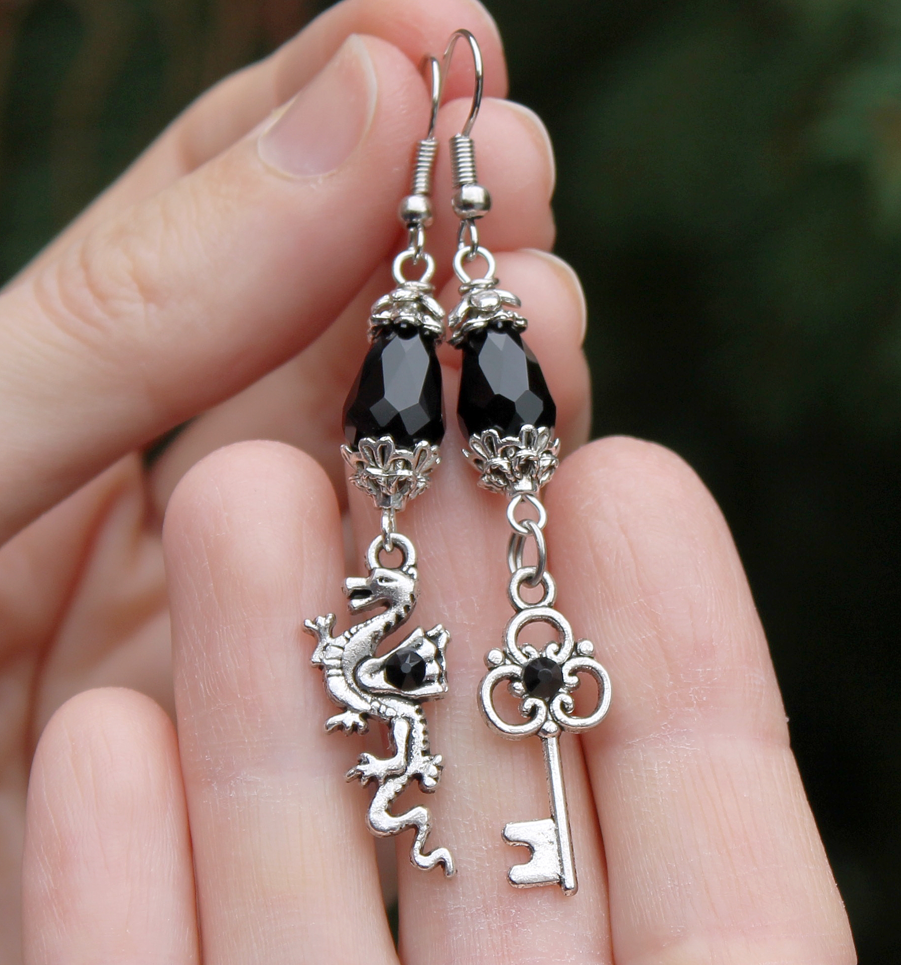 Винтажные асимметричные серьги сваровски