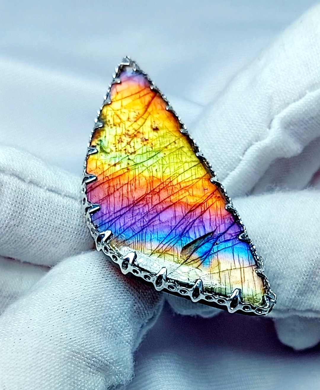 Купить Кольцо «Портал в Сказку» с Редким Натуральным Лабрадором в SteamStyle - фото товара