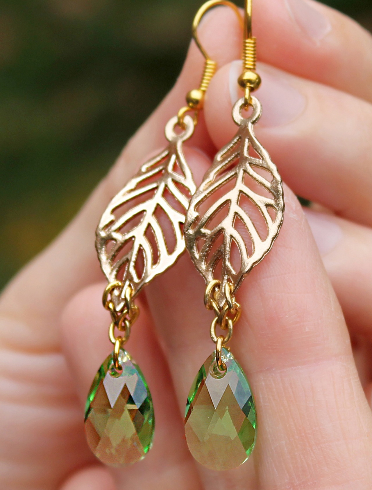 Чудесные Весенние Серьги с кристаллами Swarovski